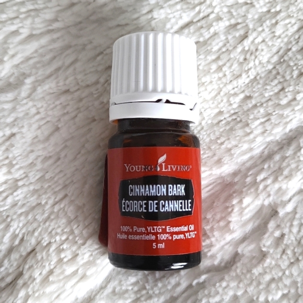 SOLD YOUNG LIVING Cinnamon Bark 5 mL Essential Oil